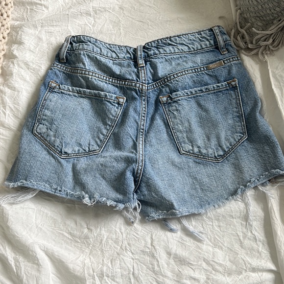 Kancan high rise shorts size small - Picture 3 of 3